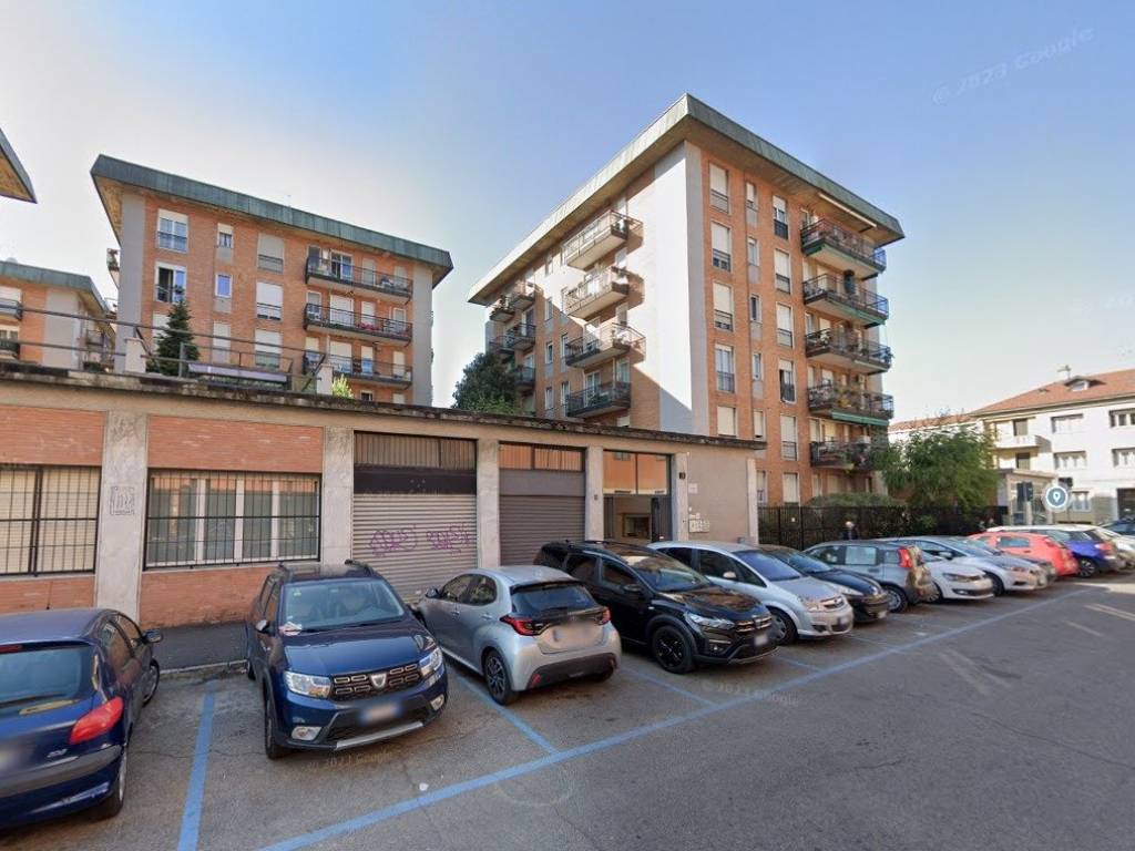appartamento in vendita a Milano in zona Dergano
