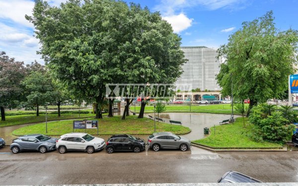 appartamento in vendita a Milano in zona Città Studi