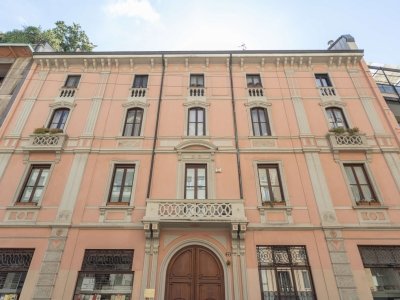 ufficio in vendita a Milano in zona Sant'Ambrogio