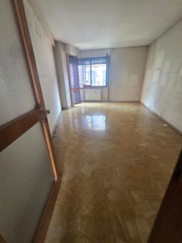 appartamento in vendita a Milano in zona Loreto