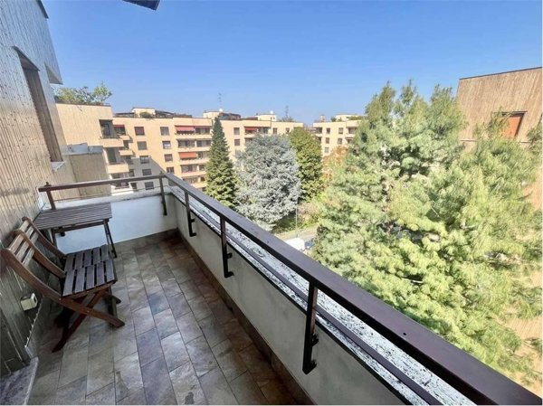 appartamento in vendita a Milano in zona Vigentino