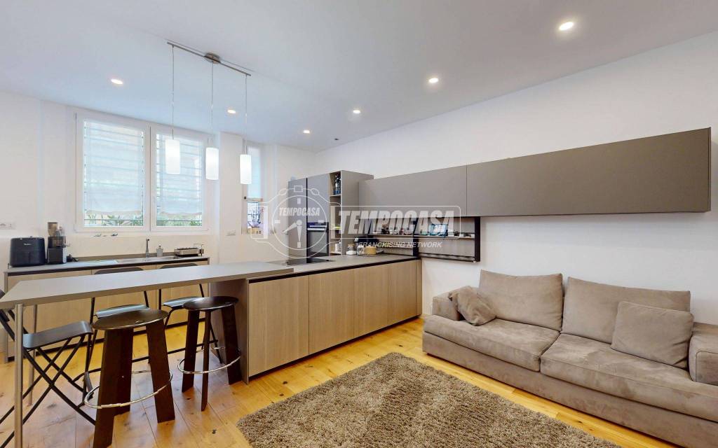 appartamento in vendita a Milano in zona Loreto