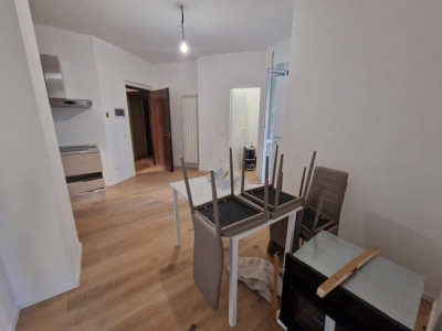 appartamento in vendita a Milano in zona Famagosta