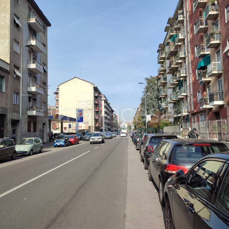 appartamento in vendita a Milano in zona Lambrate
