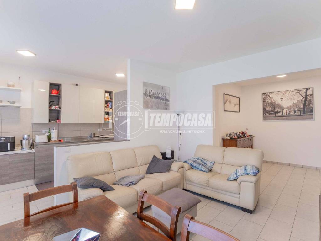 appartamento in vendita a Milano in zona Bicocca