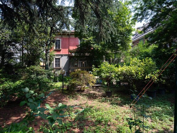 casa indipendente in vendita a Milano in zona Maggiolina