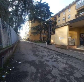 appartamento in vendita a Milano in zona Forze Armate