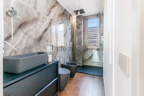 appartamento in vendita a Milano in zona Gorla
