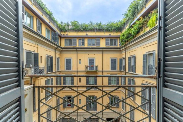 appartamento in vendita a Milano in zona Cadorna