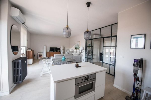 appartamento in vendita a Milano in zona Quinto Romano