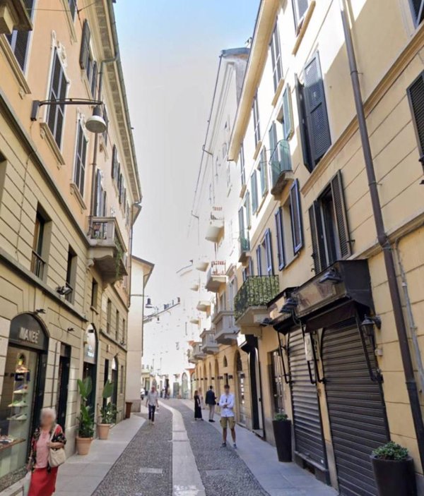 appartamento in vendita a Milano in zona Brera