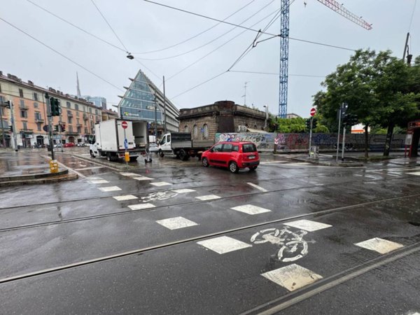appartamento in vendita a Milano in zona Porta Garibaldi
