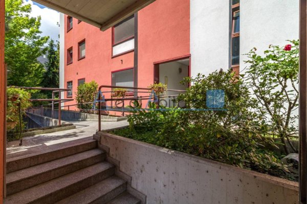 appartamento in vendita a Milano in zona Trenno