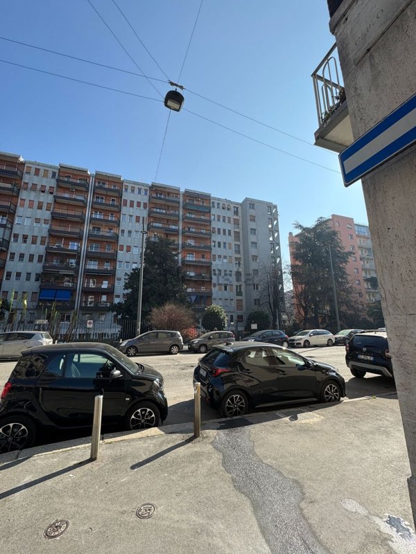 appartamento in vendita a Milano in zona Città Studi