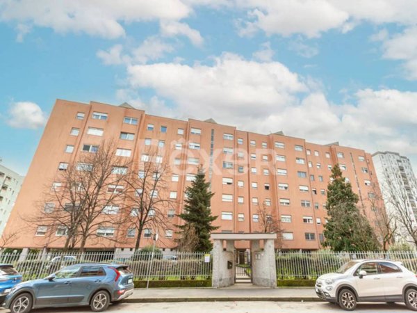 appartamento in vendita a Milano in zona Gallaratese