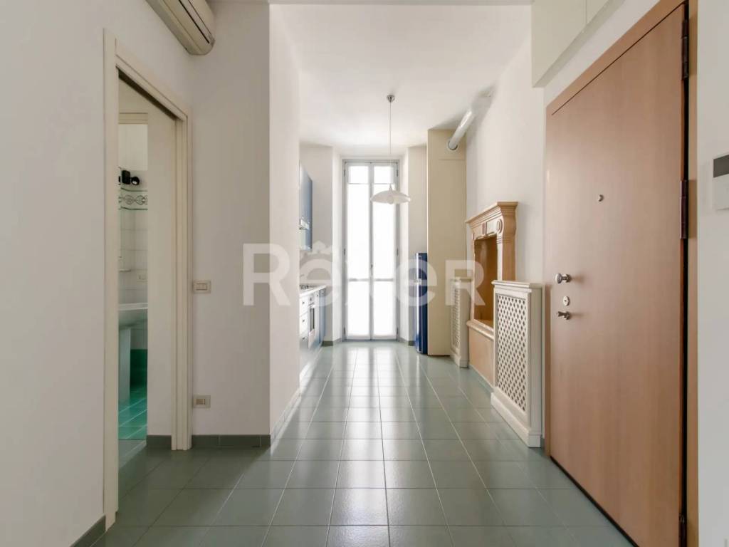 appartamento in vendita a Milano in zona XXII Marzo