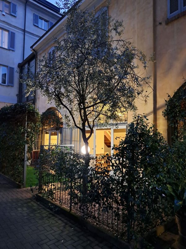 appartamento in vendita a Milano in zona Solari