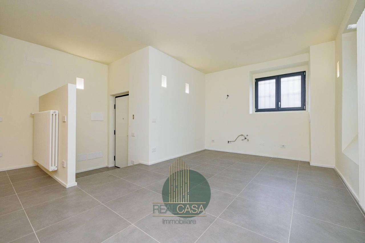 appartamento in vendita a Milano in zona Loreto