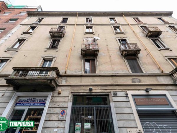 appartamento in vendita a Milano in zona Adriano