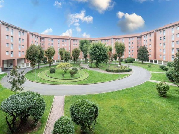 appartamento in vendita a Milano in zona Quarto Oggiaro