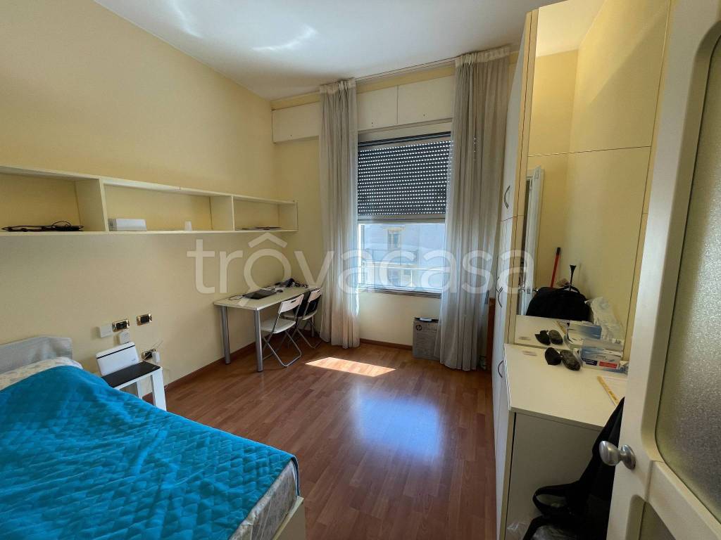 monolocale in vendita a Milano in zona Porta Nuova