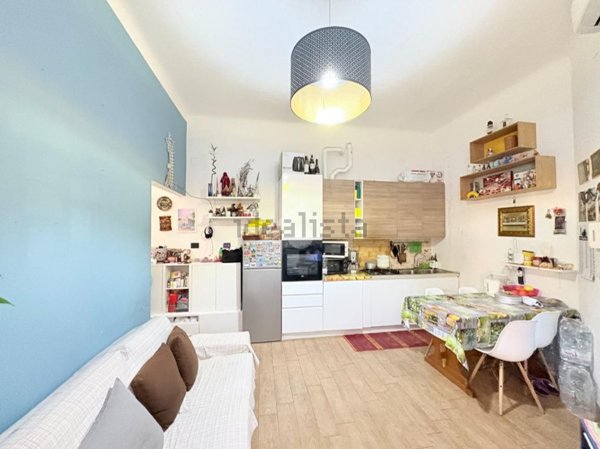 appartamento in vendita a Milano in zona Lorenteggio