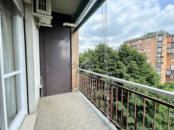 appartamento in vendita a Milano in zona Comasina