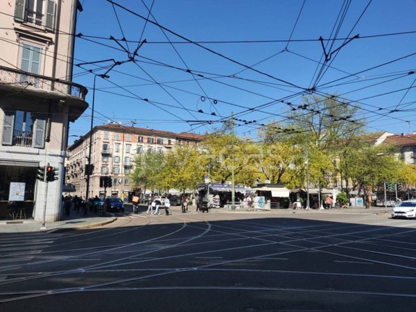 quadrivano in vendita a Milano