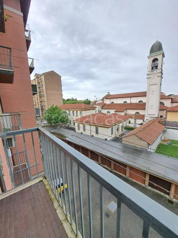appartamento in vendita a Milano in zona Niguarda