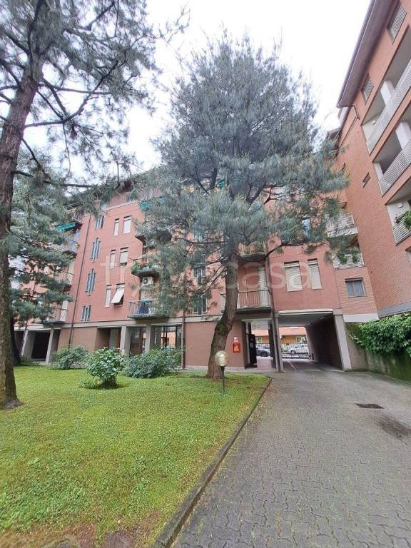 appartamento in vendita a Milano in zona Niguarda