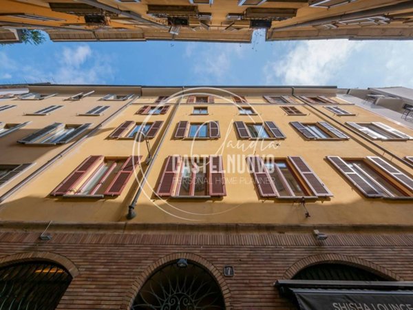 appartamento in vendita a Milano in zona Brera