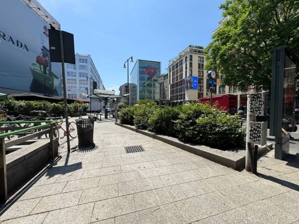 appartamento in vendita a Milano in zona Porta Nuova