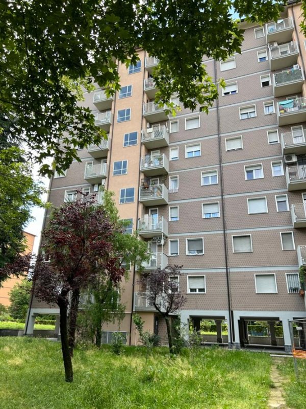 appartamento in vendita a Milano in zona San Cristoforo