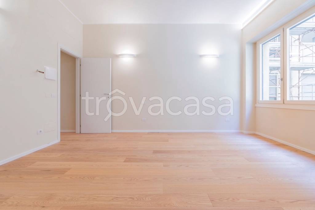appartamento in vendita a Milano in zona Centro Direzionale