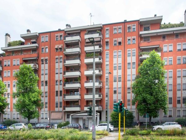 appartamento in vendita a Milano in zona Vigentino