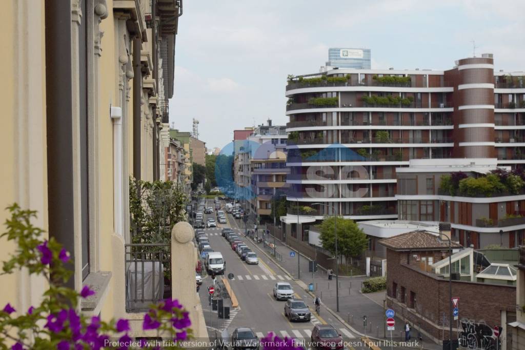 appartamento in vendita a Milano in zona Isola