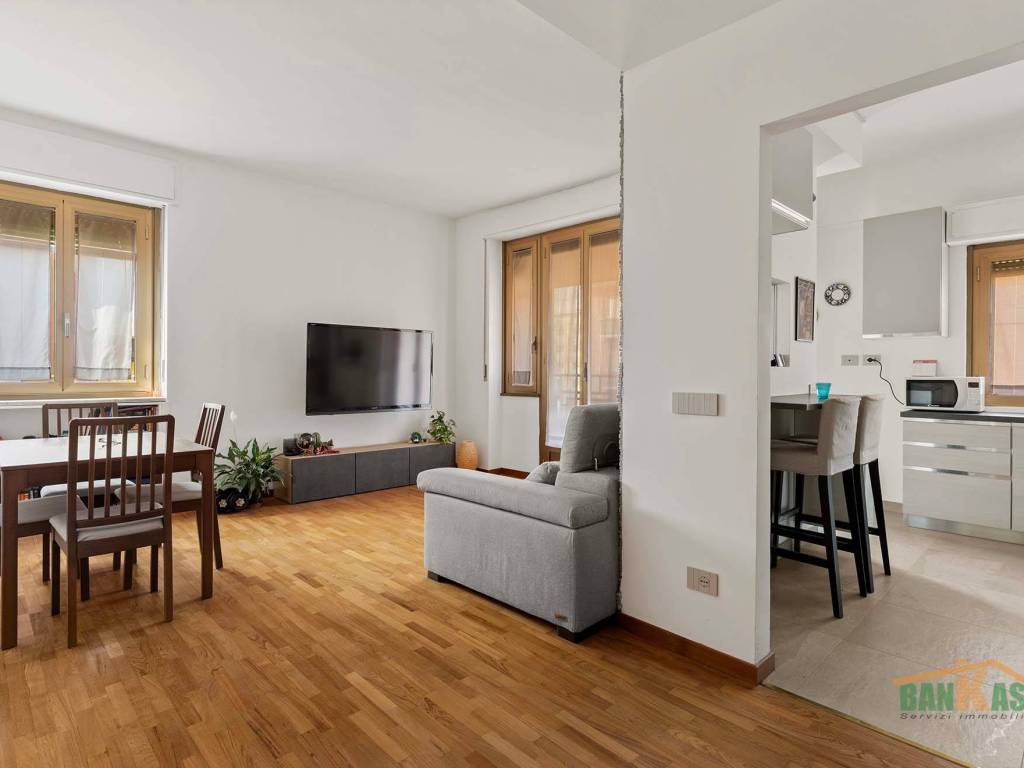 appartamento in vendita a Milano in zona Niguarda