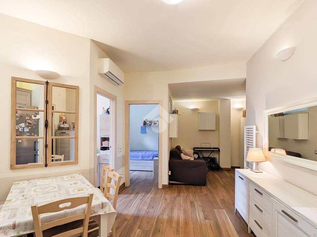 appartamento in vendita a Milano in zona Città Studi