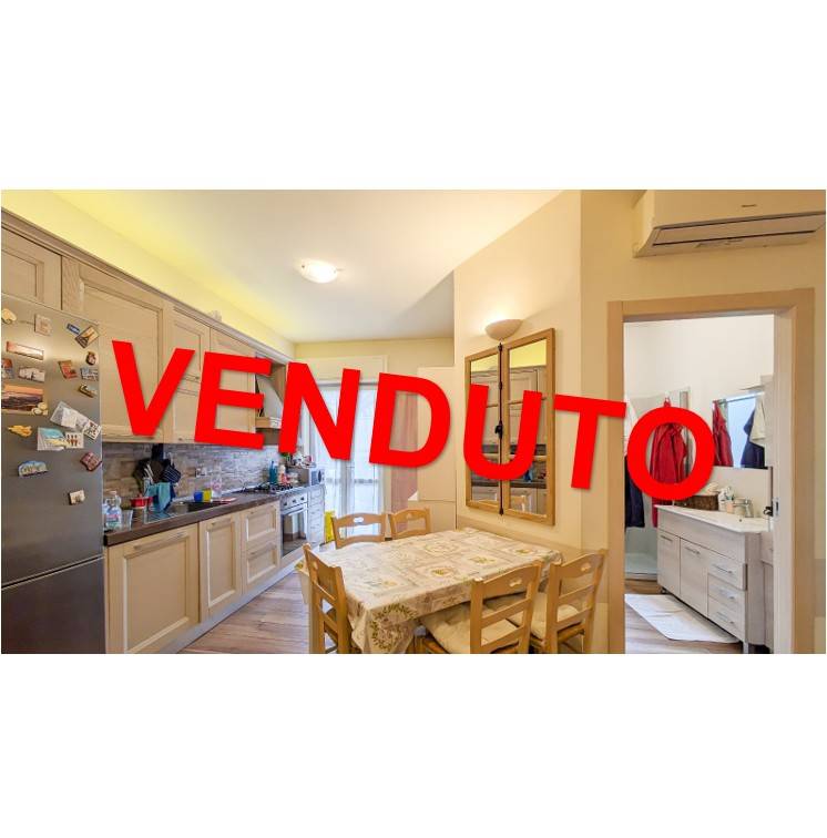 appartamento in vendita a Milano in zona Città Studi