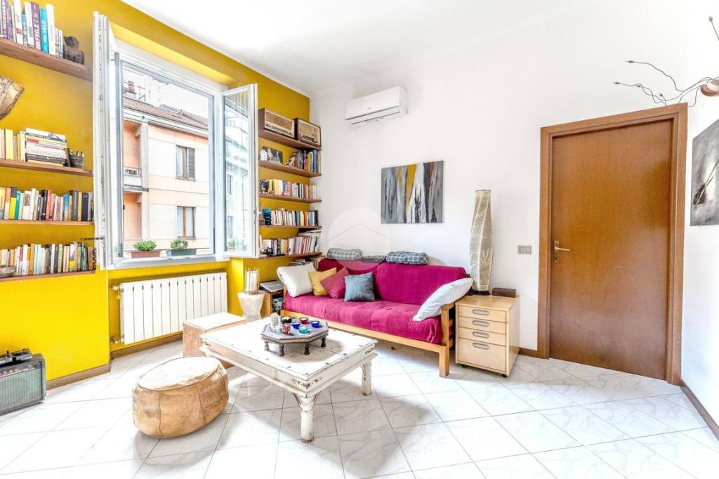 appartamento in vendita a Milano in zona Isola