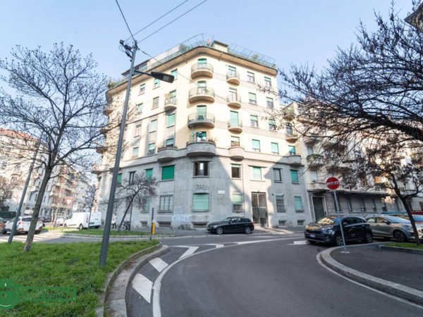 appartamento in vendita a Milano in zona Città Studi