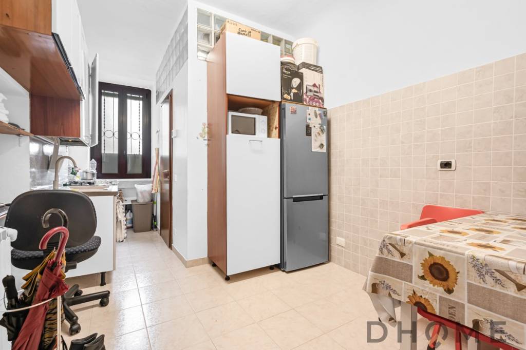 appartamento in vendita a Milano in zona Corvetto