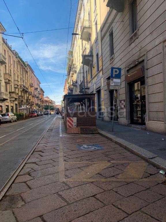 negozio in vendita a Milano