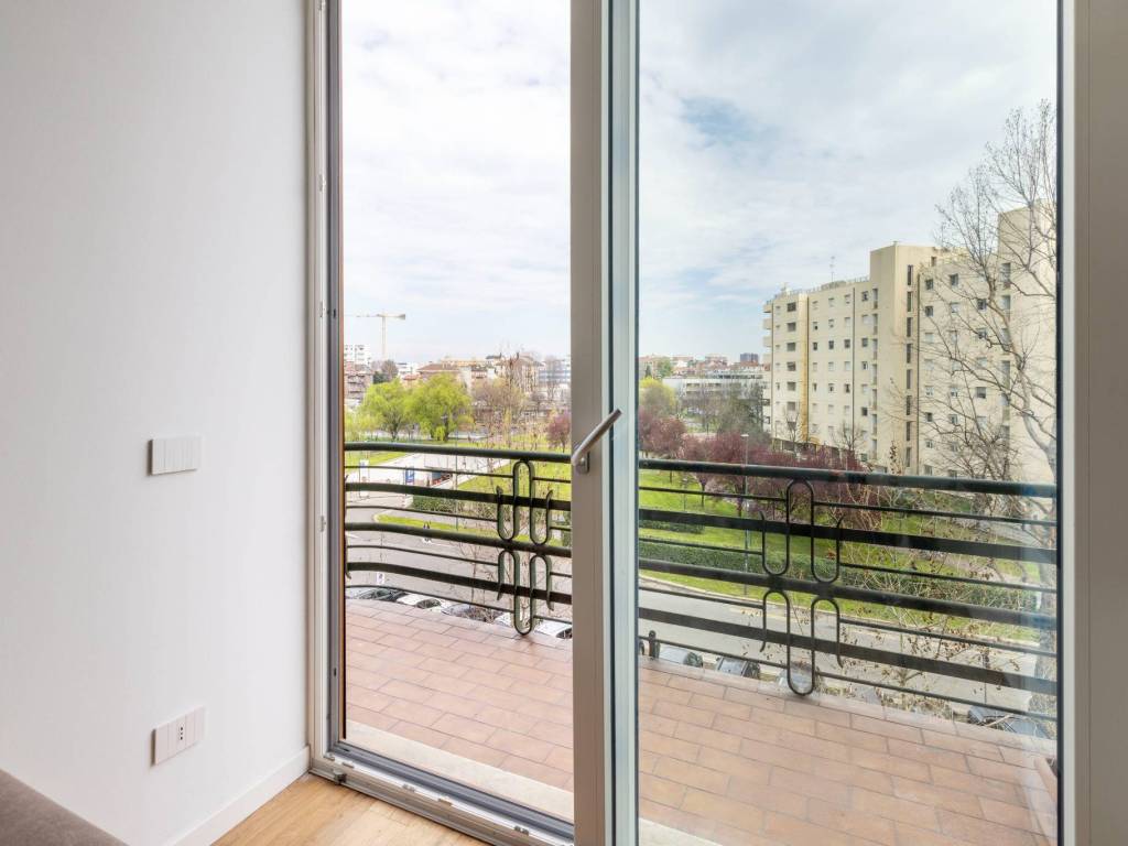 appartamento in vendita a Milano in zona Isola
