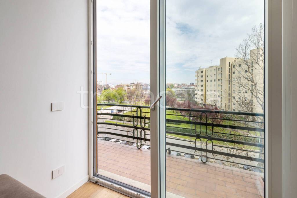 appartamento in vendita a Milano in zona Maciachini