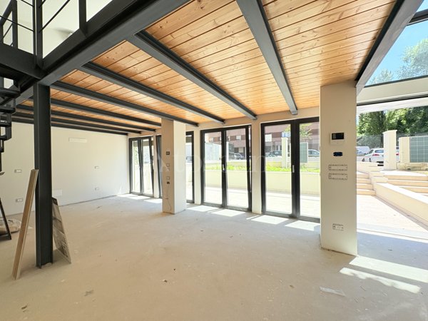 casa indipendente in vendita a Milano in zona San Cristoforo
