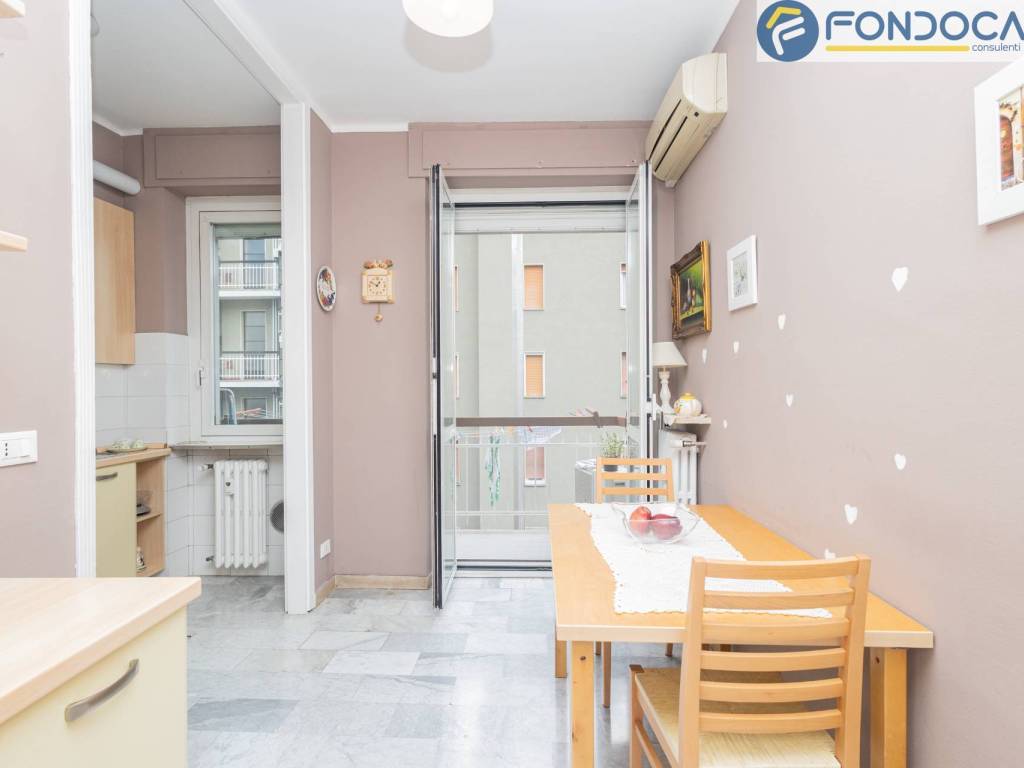 appartamento in vendita a Milano in zona Stadera