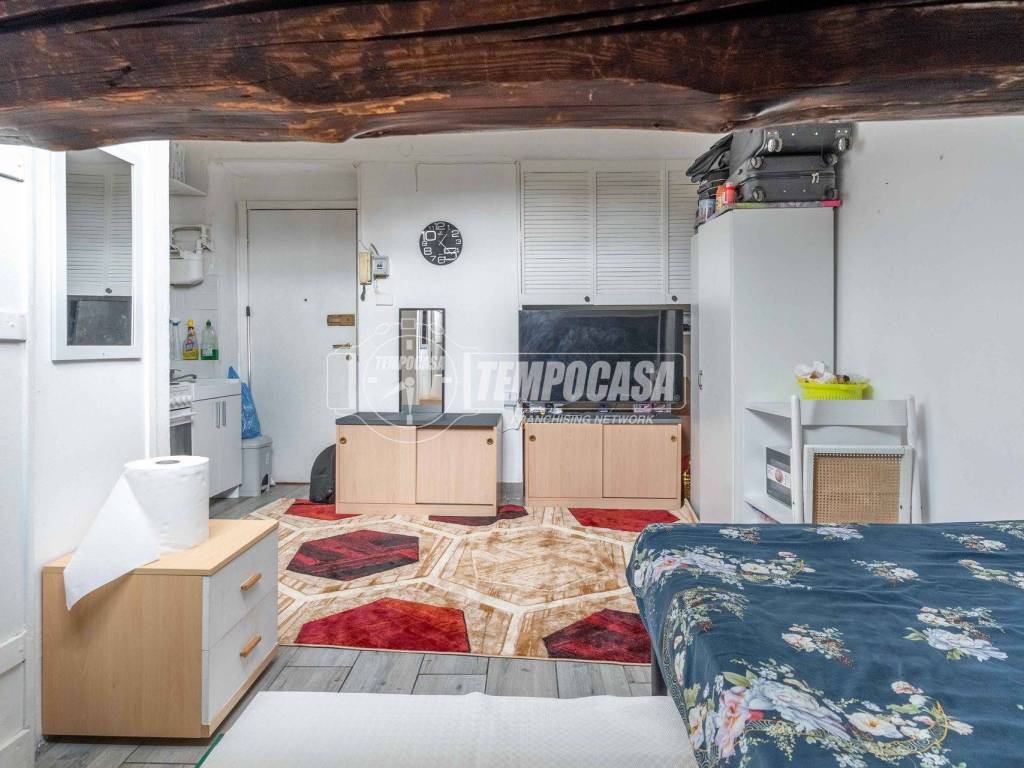 appartamento in vendita a Milano in zona Morivione