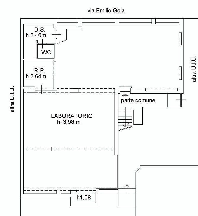 locale commerciale in vendita a Milano in zona Porta Genova