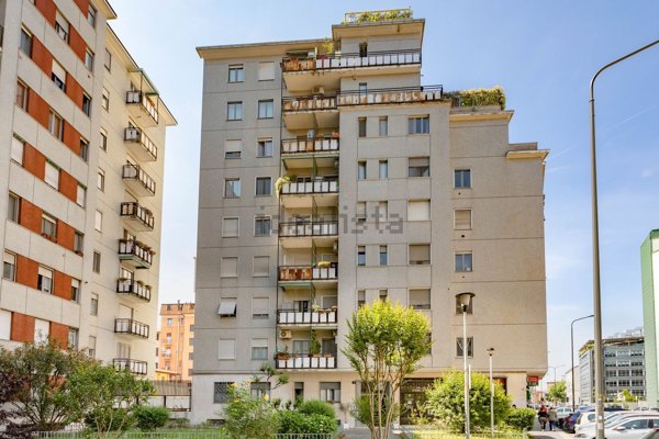 appartamento in vendita a Milano in zona Corvetto